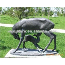 2015 New Bronze Garden Figure Sculpture Deep Mother Love Is Embodied In The Deers